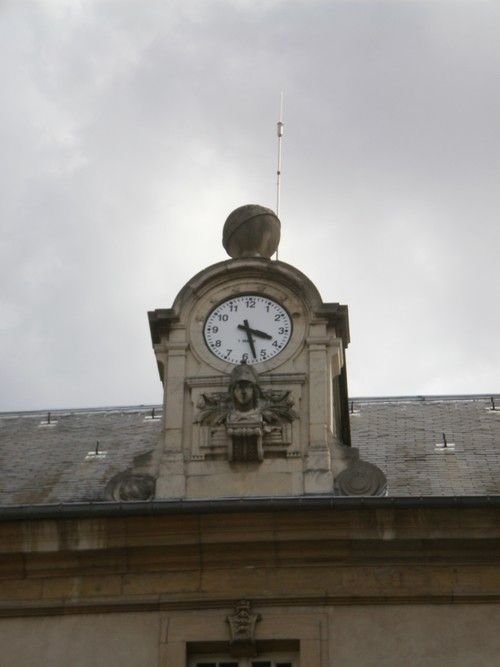 Ville de Nancy - Horloge de la bibliothÃ¨que municipale