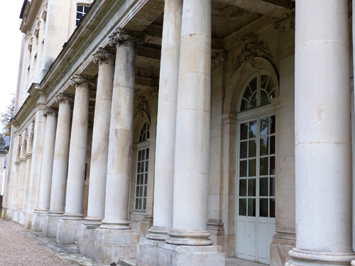 VIlle de Nancy - Les colonnes du Palais du Gouverneur