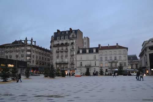 Ville de Nancy - La Place Thiers et ses sapins