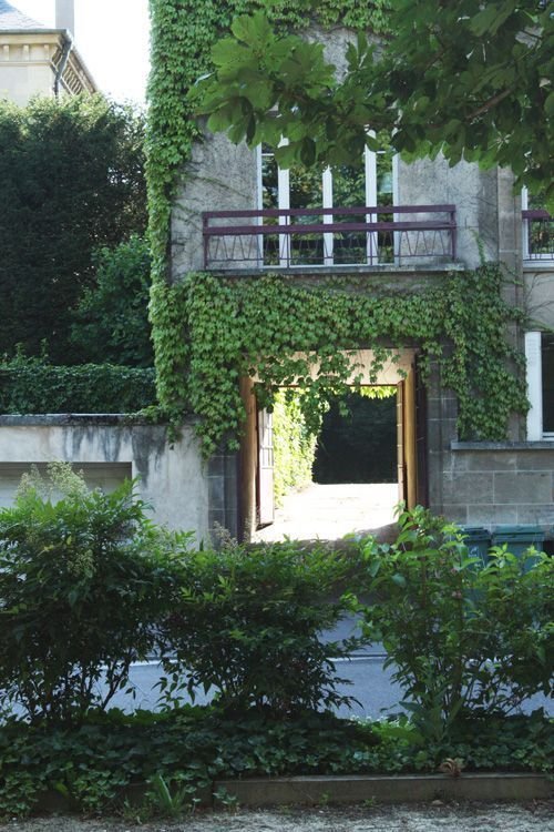 Ville de Nancy - Cours ensoleillée